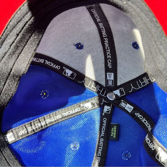 Texas Rangers new era fitted hat 🖤 Medium-large - Picture 2 of 5